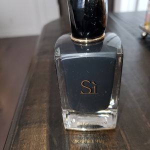 Giorgio Armani Sì Intense - used
